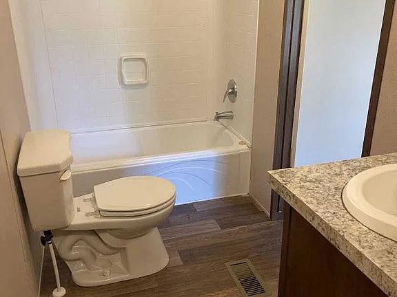 4th image of 1253 Monterey Blvd NW