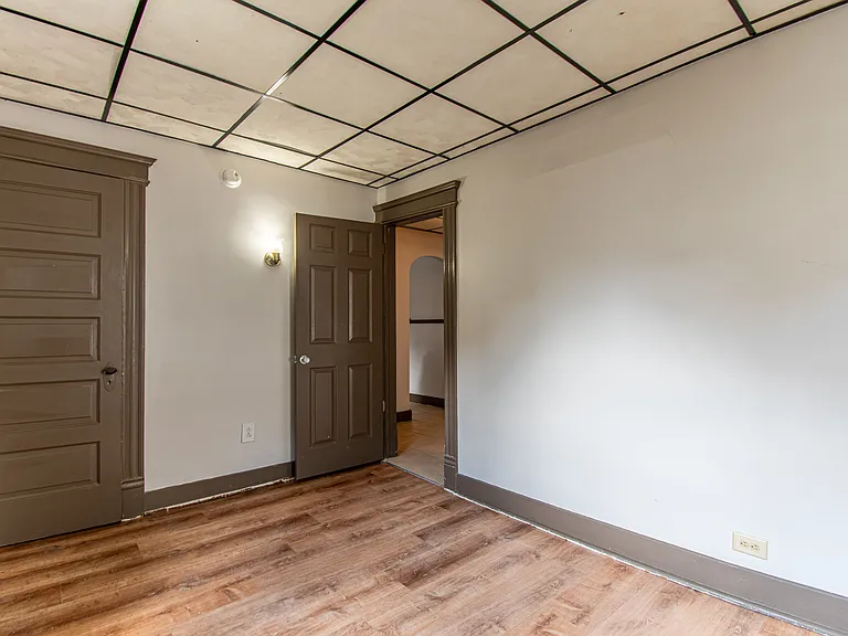 1027 Woodlawn St #1027 — Photo 12