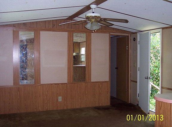 5th image of 2871 SE 13th Pl