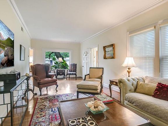 5th image of 518 Cliff Dr