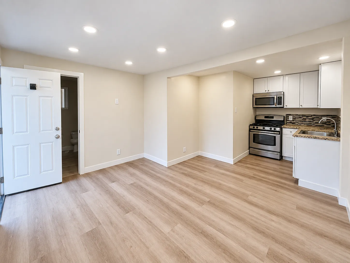 1 bed, $3,000 — Photo 3