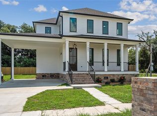 1607 Alexander Ave, Arabi, LA 70032