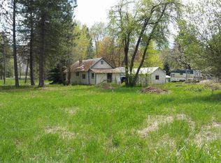 165 Vets Rd, Pinehurst, ID 83850