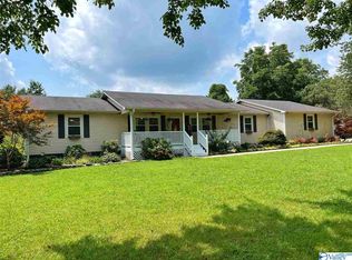 19101 E Limestone Rd, Athens, AL 35613