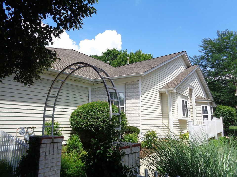 1st image of 310 Normandie Dr