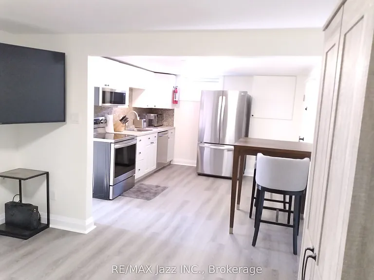 751 Phillip Murray Ave #2 — Photo 7