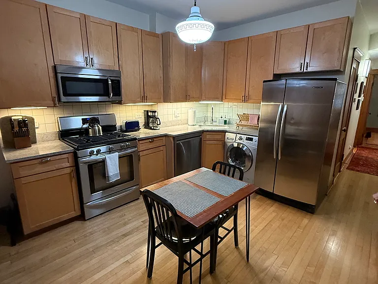 2134 N Damen Ave #2 — Photo 11