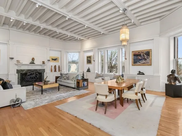 404 Beacon St APT 3, Boston, MA 02115