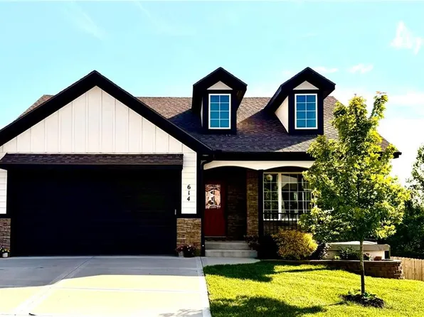 614 Caitlin Ct, Excelsior Springs, MO 64024