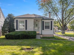 7833 Ziegler St, Taylor, MI 48180