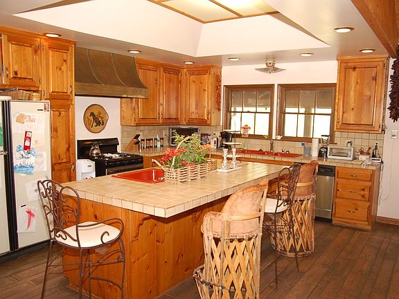 Center Island Kitchen