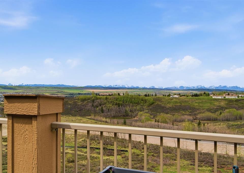 1st image of 207 E Sunset Dr #408