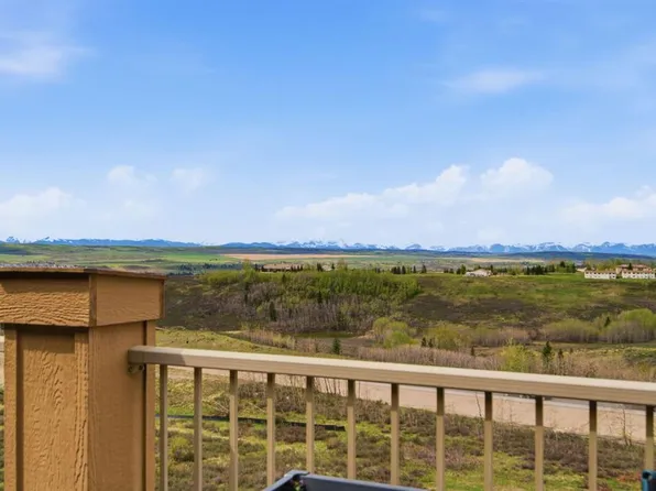 207 E Sunset Dr #408, Cochrane, AB T4C 0H7