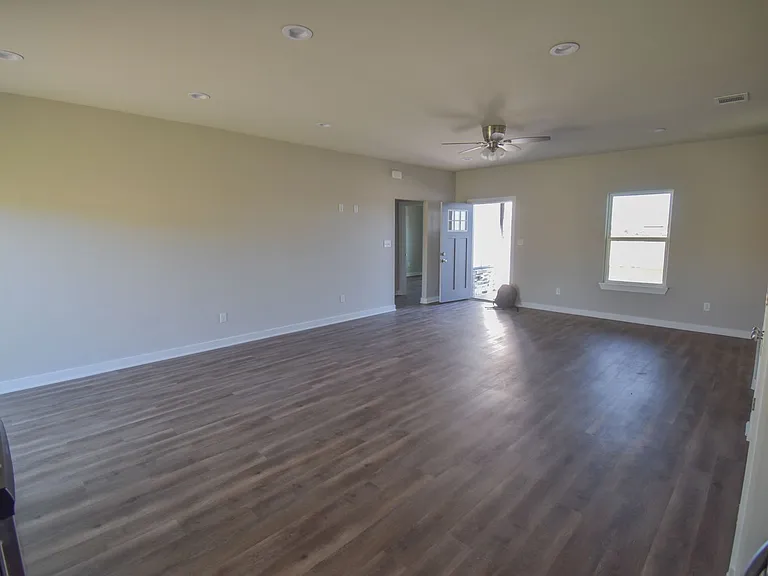 3700 Skylane Ave — Photo 5