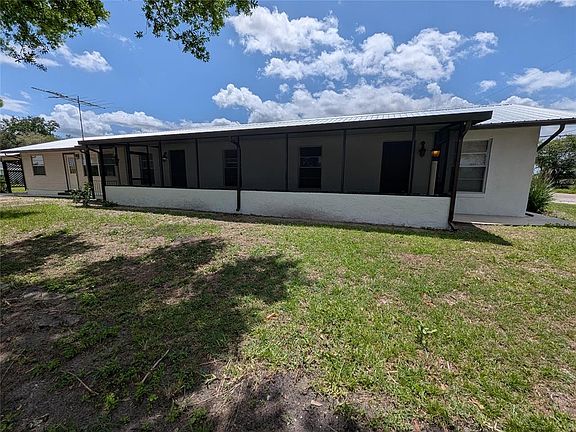 2nd image of 2279 SE Carlstrom Field Rd