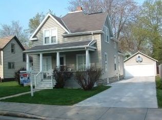 719 N Clark St, Appleton, WI 54911