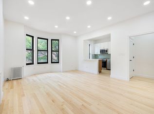 882 Union St APT 3D, Brooklyn, NY 11215