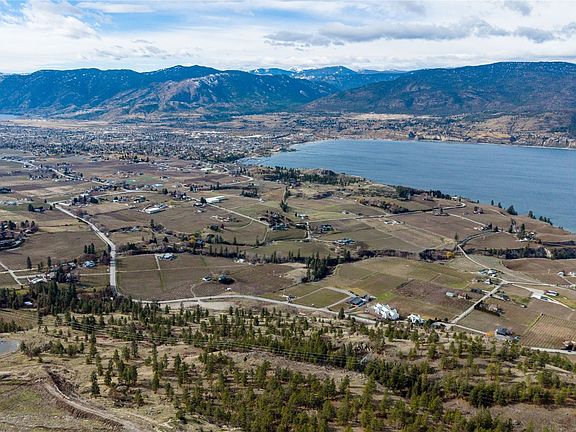 5th image of 880 Naramata Rd