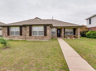 5937 Mages Dr, The Colony, TX 75056