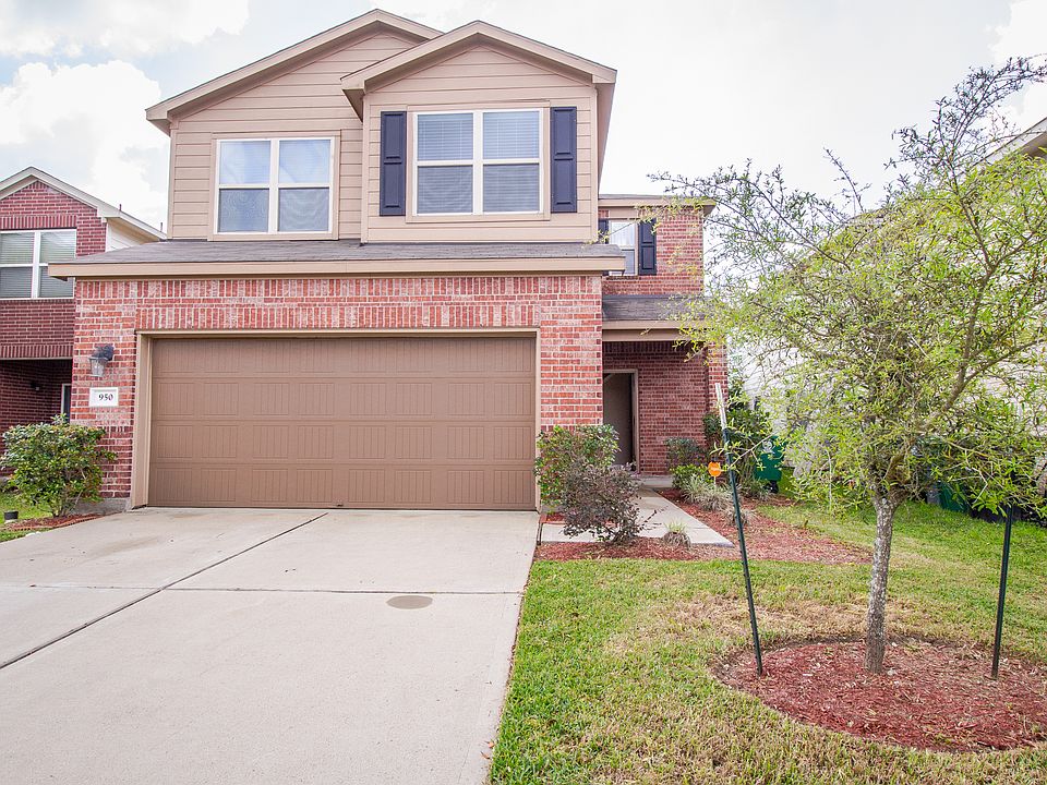 1st image of 950 Blanchard Hill Ln