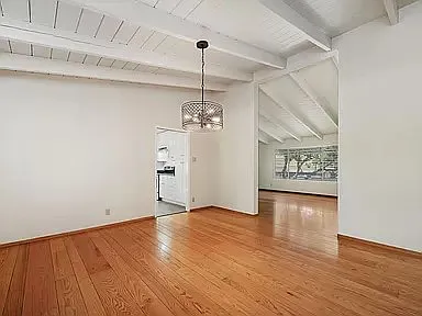 Studley/2nd St Houses - 642 2ND ST E — Photo 2