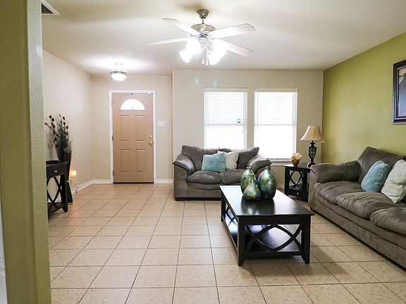 4th image of 1804 Mustang Island Dr
