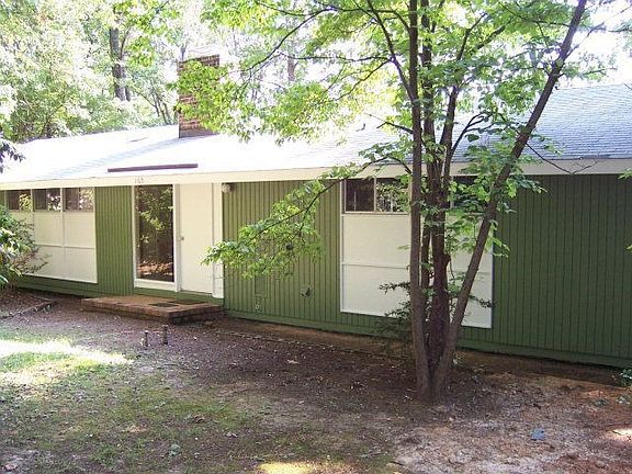 2nd image of 160 Holly Ln