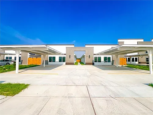 3504 S Dominique Dr Photo 1
