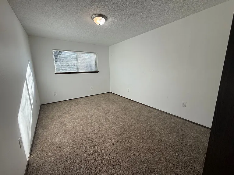Studio Gardens Apartments — Photo 14