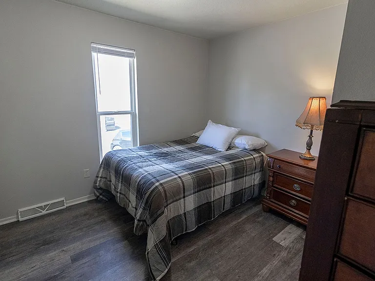201 Wheaton Ct — Photo 12