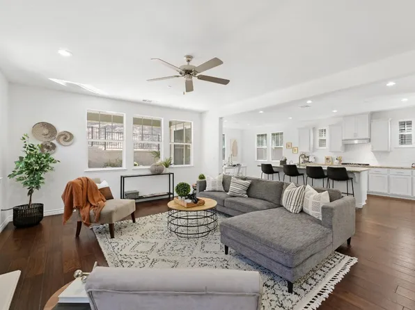 22 Canyon Green Loop, Novato, CA 94947