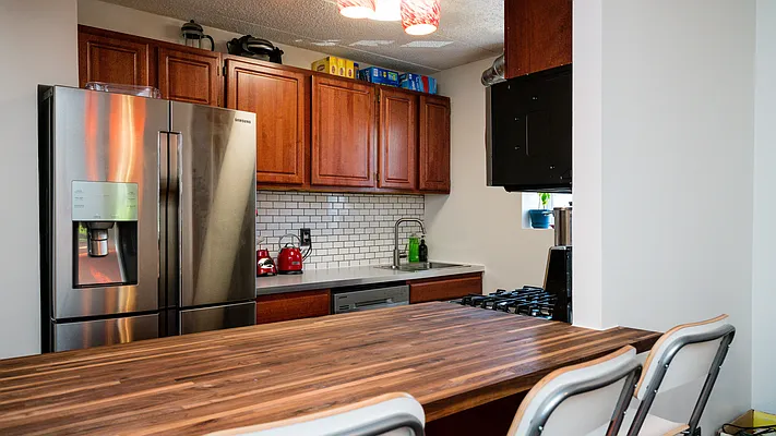 Rented by Nooklyn NYC LLC | media 30