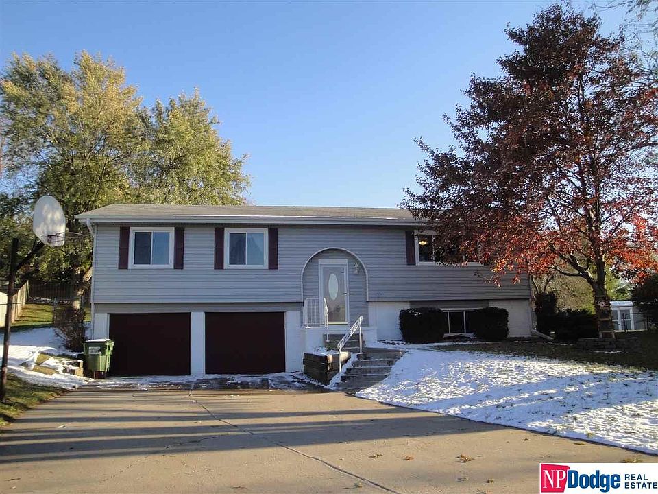 1st image of 13903 Lisa Cir