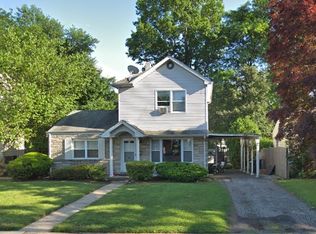 87 Maple St, Bergenfield, NJ 07621