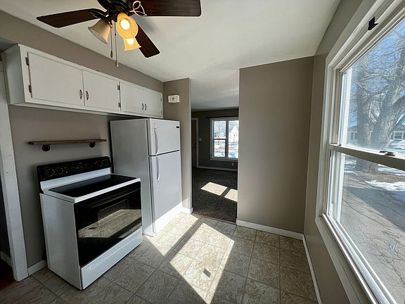 4th image of 937 Gail Ave