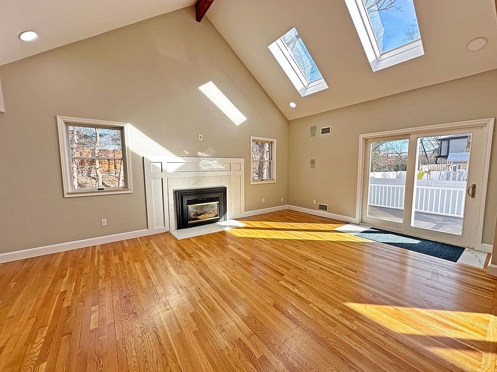 28 Lantern Ln, Wellesley, MA 02481 Zillow