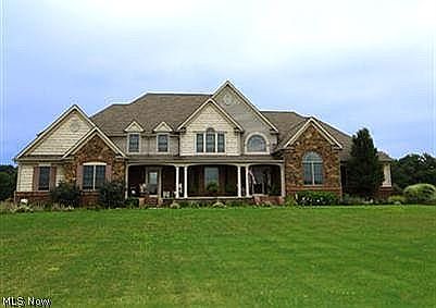 1st image of 14525 Maple Valley Dr