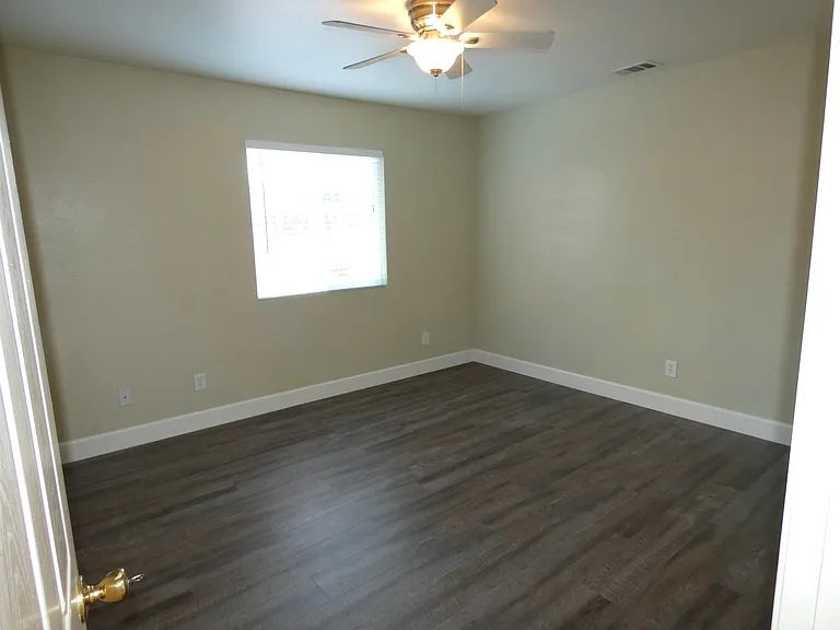 5155 Tipton St — Photo 16