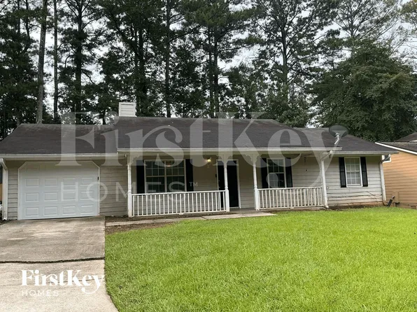 2009 Corners Cir, Lithonia, GA 30058
