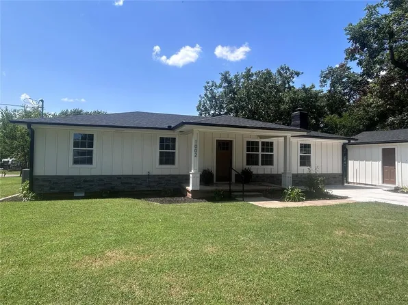1002 N Carr Ave, Wynnewood, OK 73098
