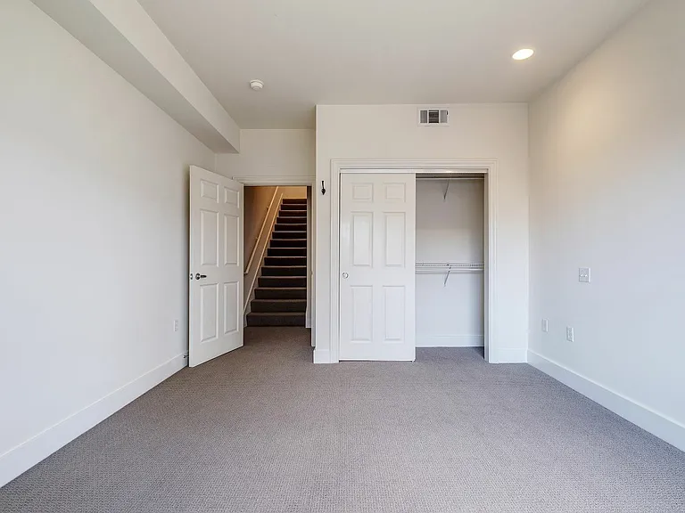 631 Pennsylvania Ave — Photo 24
