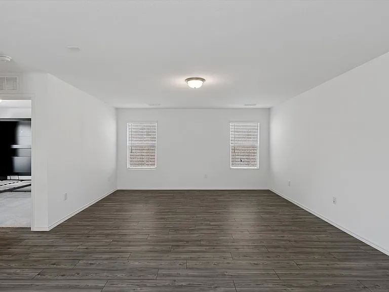 14020 Earlham St — Photo 11
