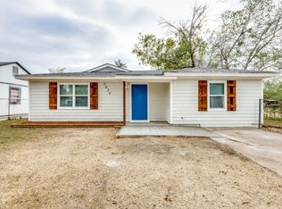 3636 S Littlejohn Ave, Fort Worth, TX 76105