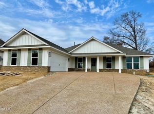 120 Farley Rd, Byhalia, MS 38611