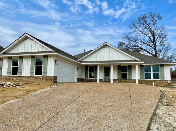 120 Farley Rd, Byhalia, MS 38611