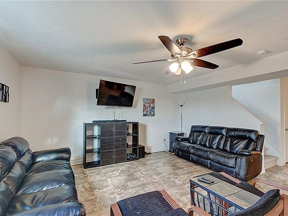 4th image of 4126 Viva Ln