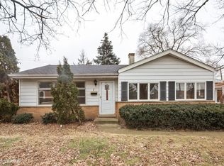 7 E Central Ave, Lombard, IL