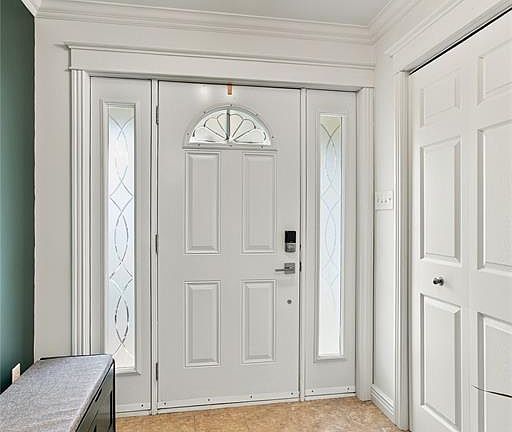 4th image of 11 Webster Place