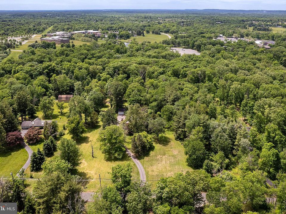 1st image of 4674 Province Line Rd