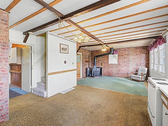 5th image of 54 Bray Rd